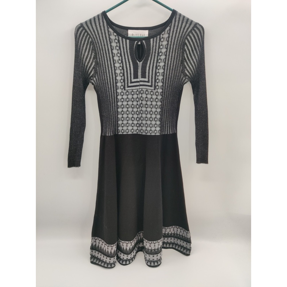 OLIVE OAK Black White Geometric Print Knit Fit Flare‎ Dress Women Size Small NWT